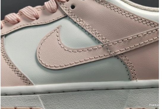 LOW DUNK NIKE Pearl＂DD1503-102 ＂Orange 0813
